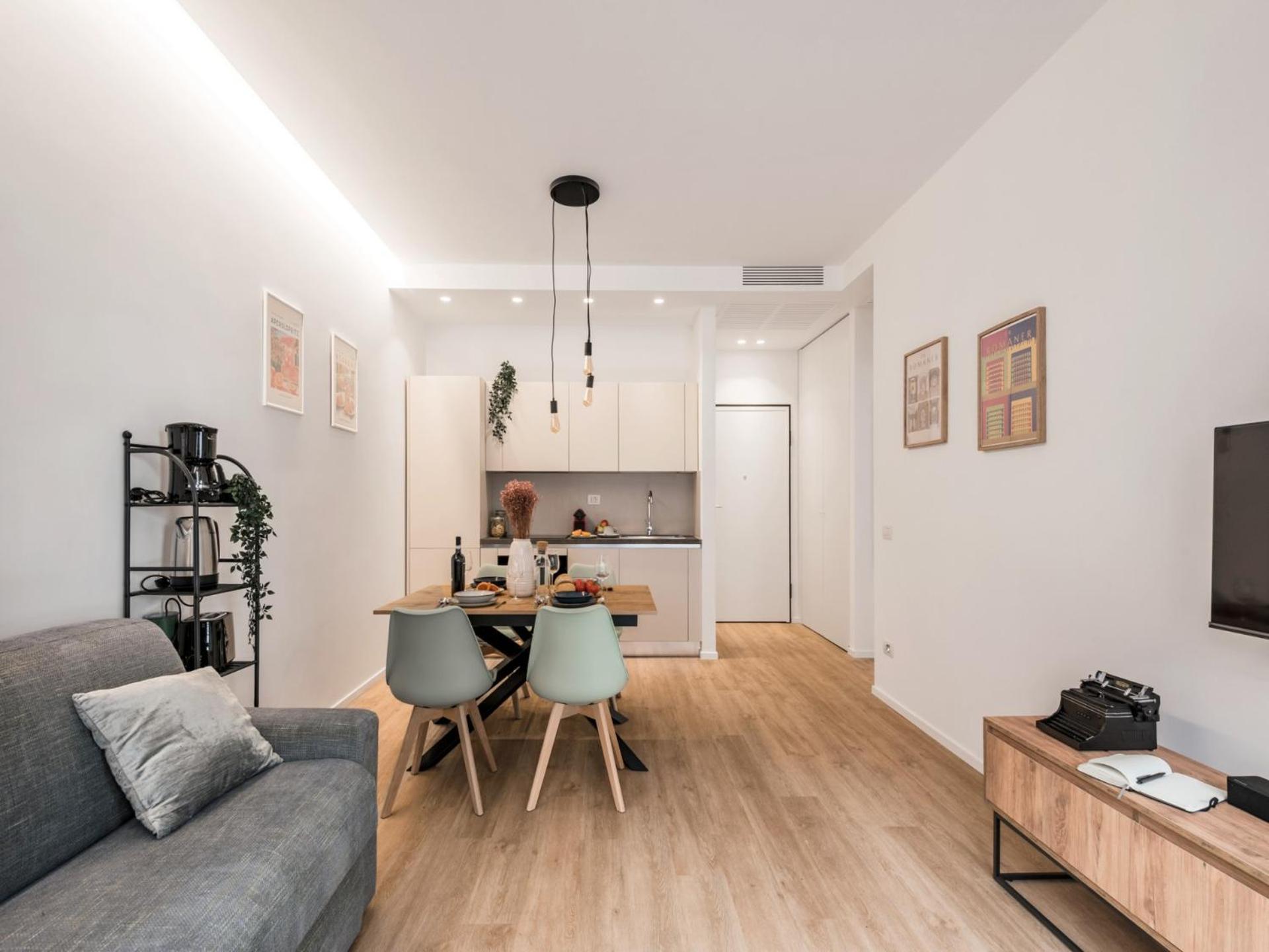The Rent - Spacious Near Castel Sant'angelo Apartment *