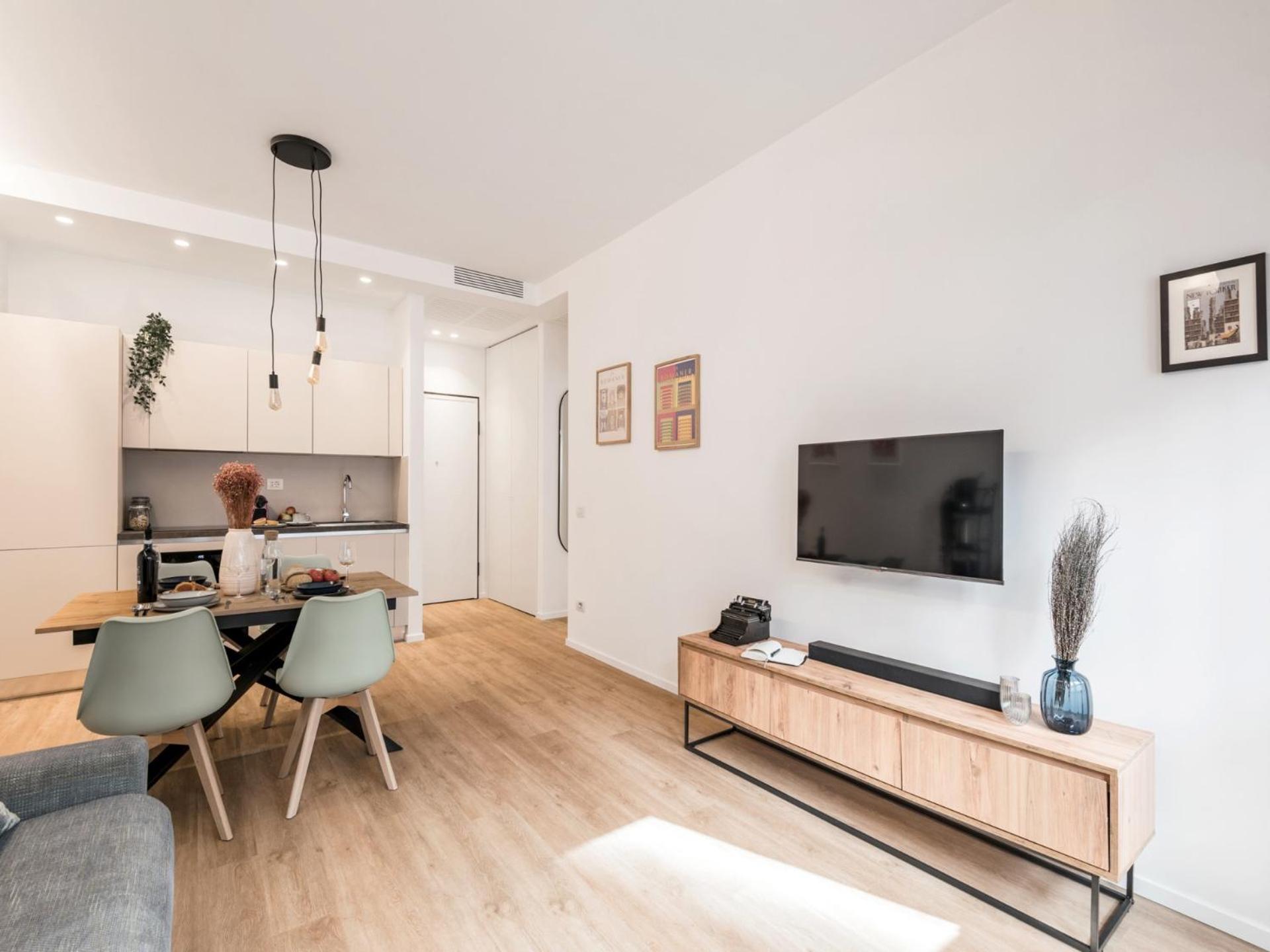 The Rent - Spacious Near Castel Sant'angelo Apartment *